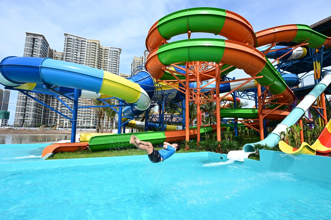 Các trò chơi cảm giác mạnh tại VinWonders Grand Park: Trải nghiệm adrenaline đỉnh cao